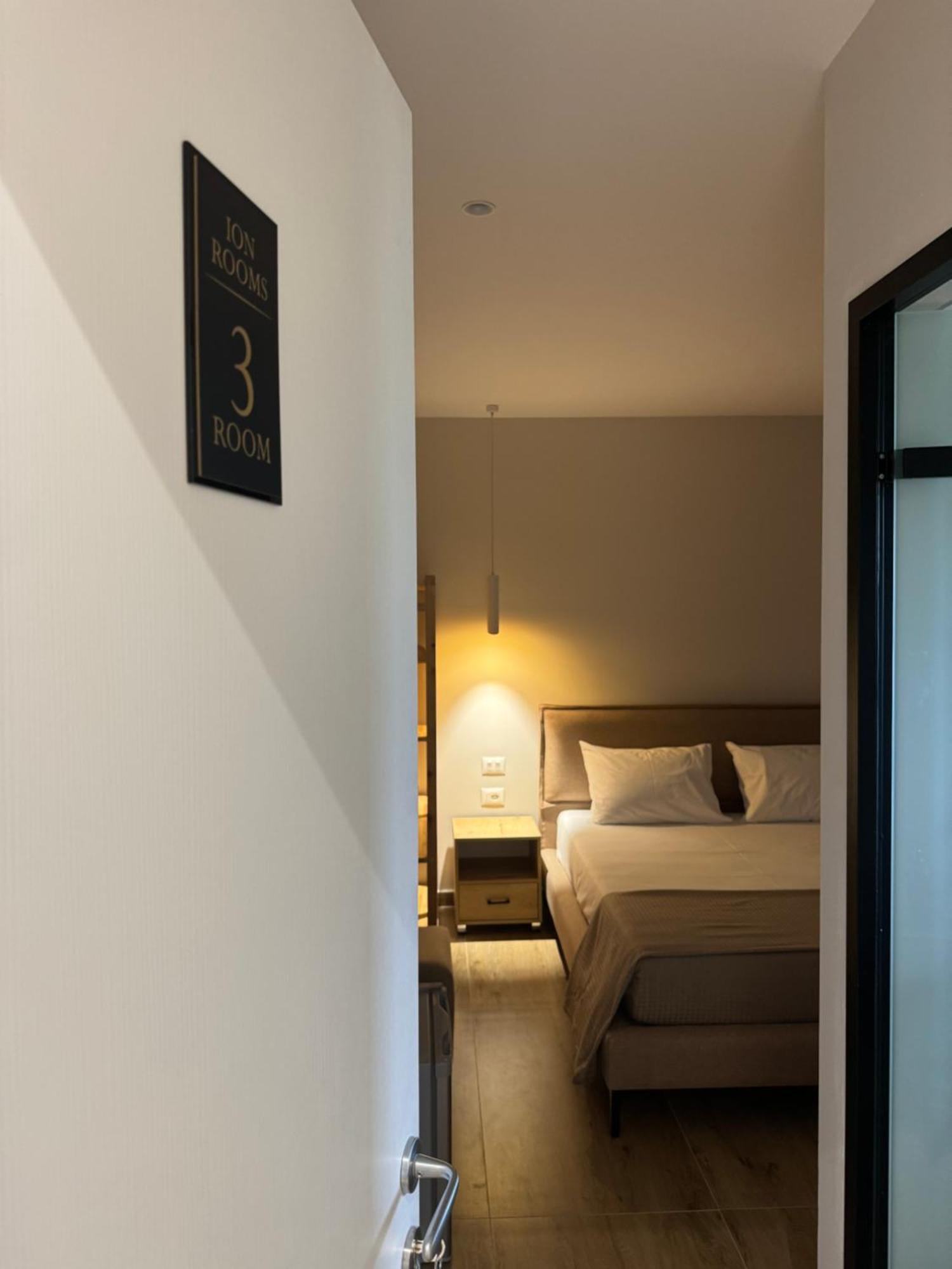 Ion Rooms Химара Экстерьер фото