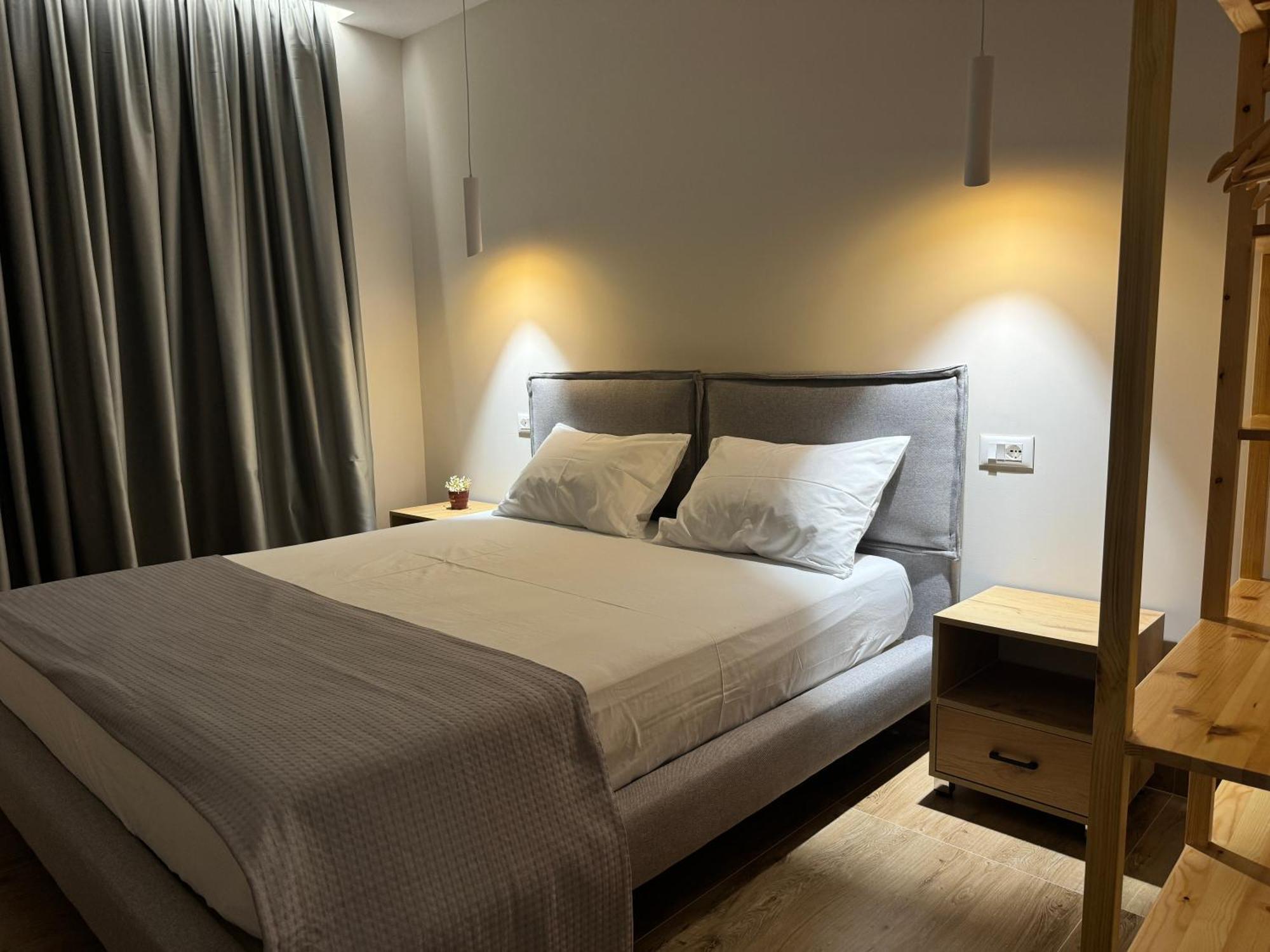 Ion Rooms Химара Экстерьер фото