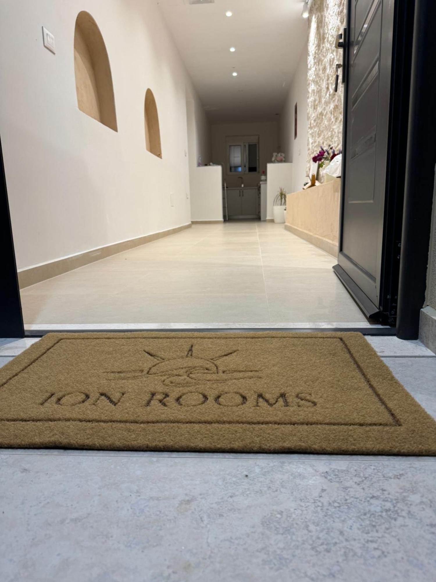Ion Rooms Химара Экстерьер фото